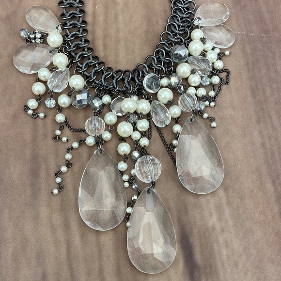 Teardrop Necklace/Cascading Beads - Picture 2 of 9